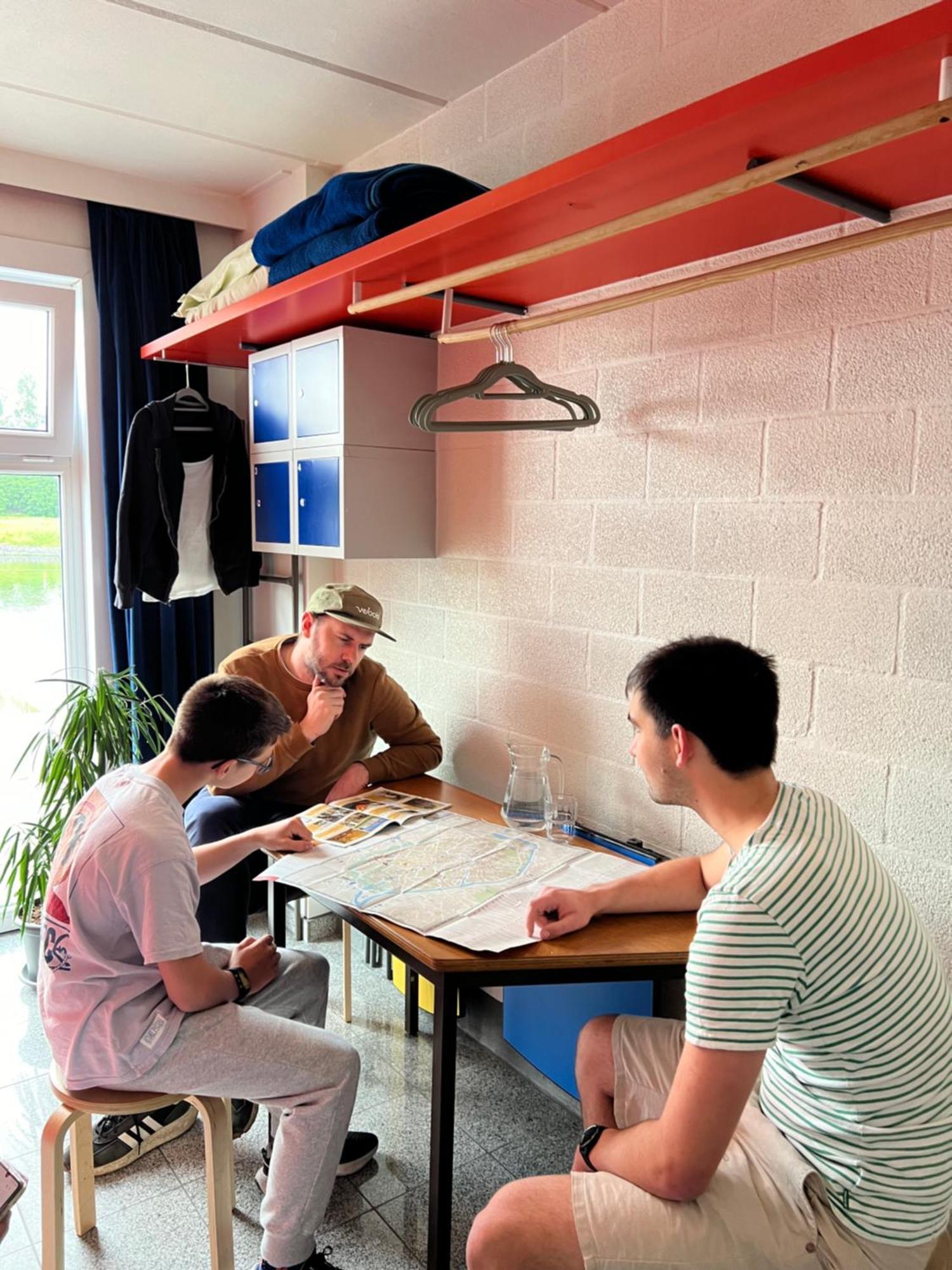 Herdersbrug Youth Hostel Брюж Екстериор снимка