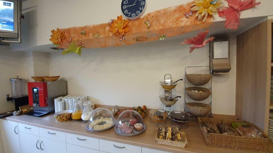 Herdersbrug Youth Hostel Брюж Екстериор снимка